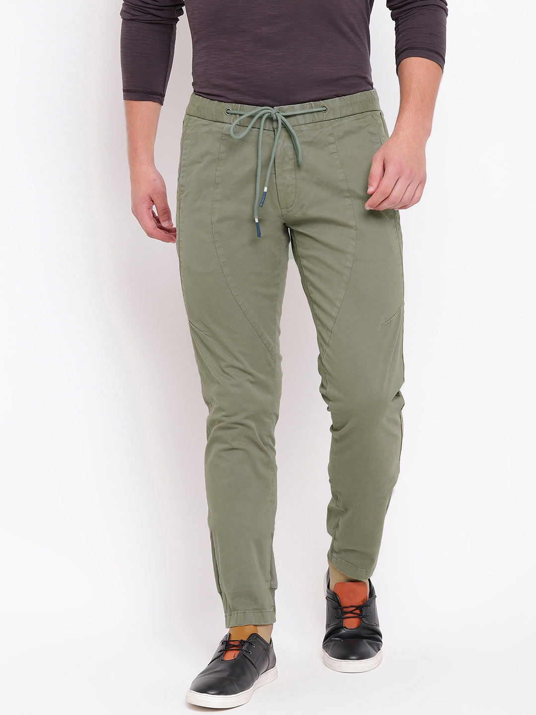 joggers olive green