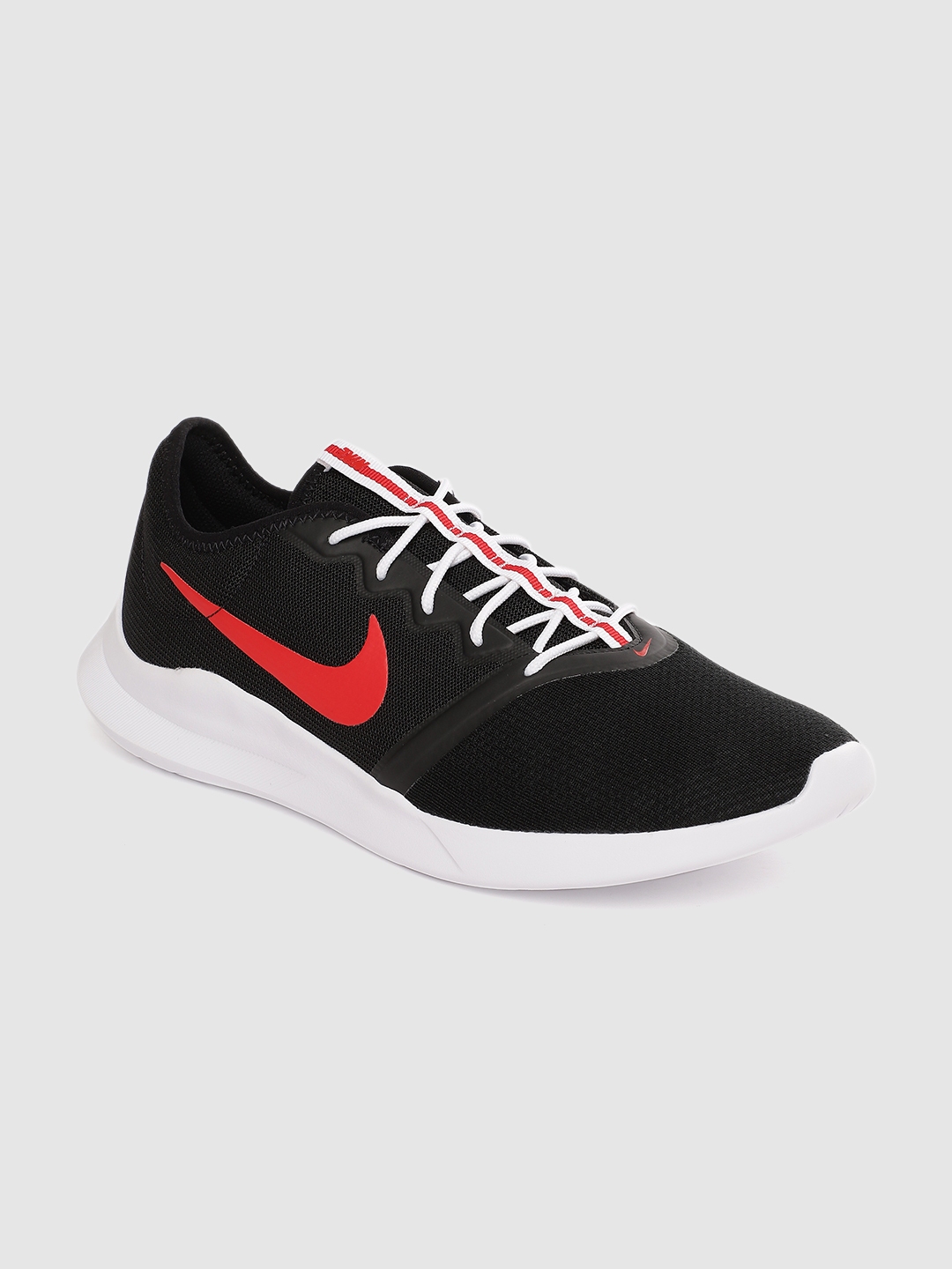 nike men's viale tech racer