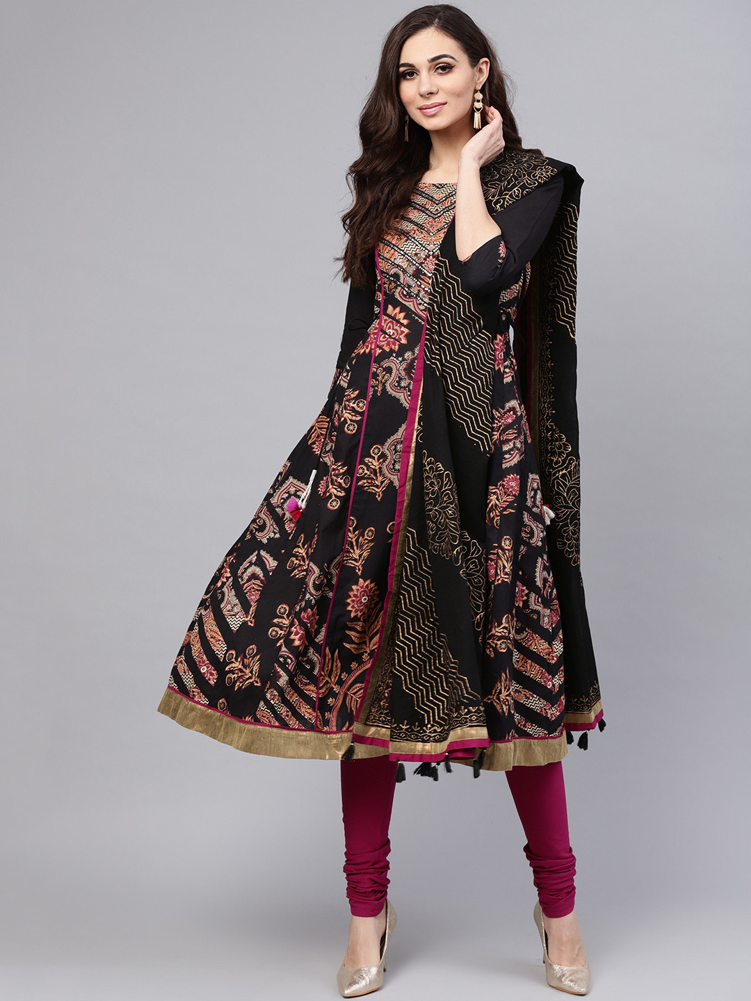 Rain & Rainbow Women Black & Magenta Printed Kurta with Churidar & Dupatta