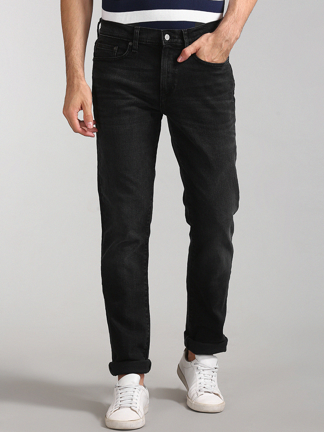 Buy GAP Men Black Slim Fit Mid Rise Clean Look Jeans Jeans for Men