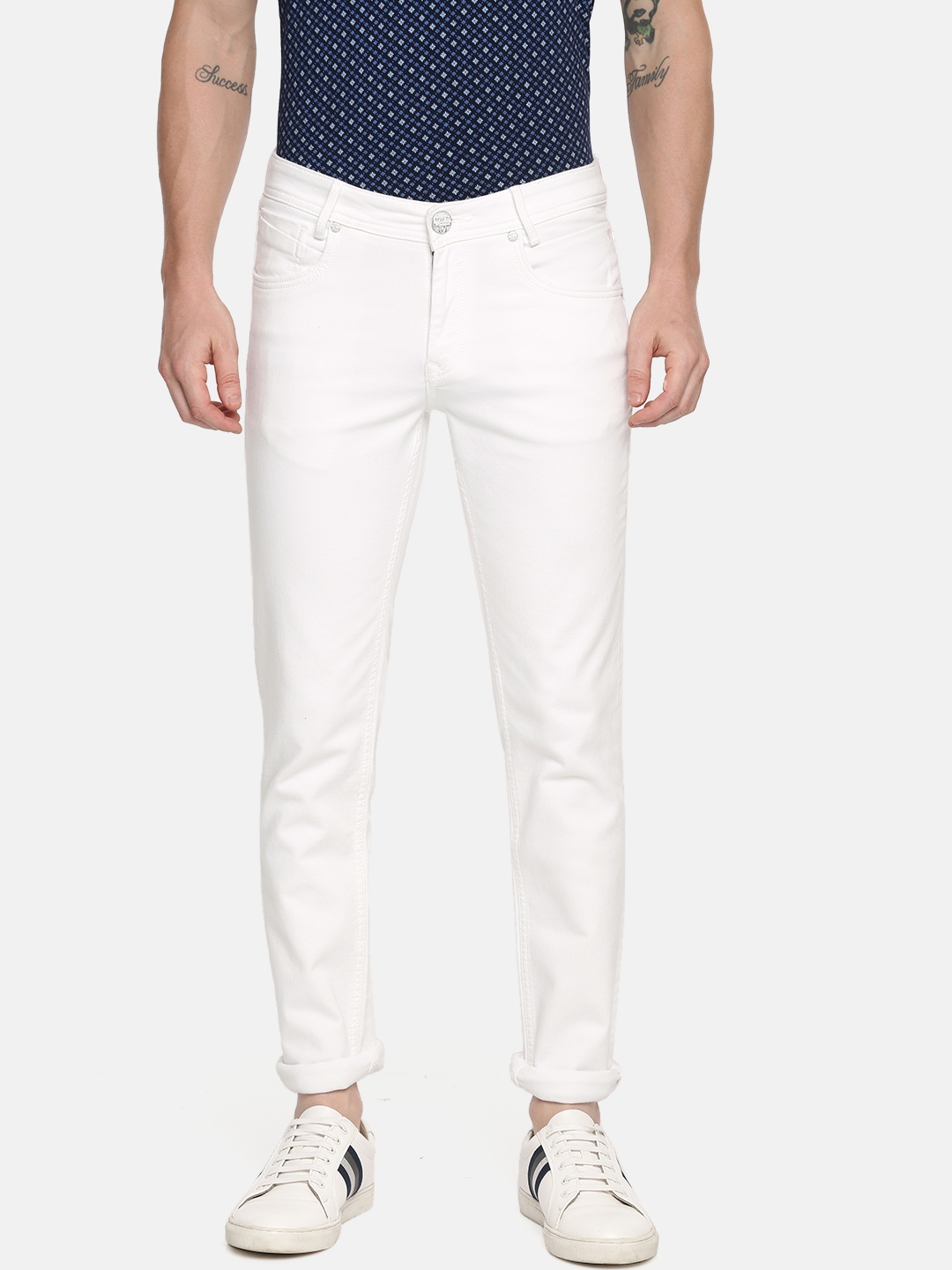 mufti white shoes