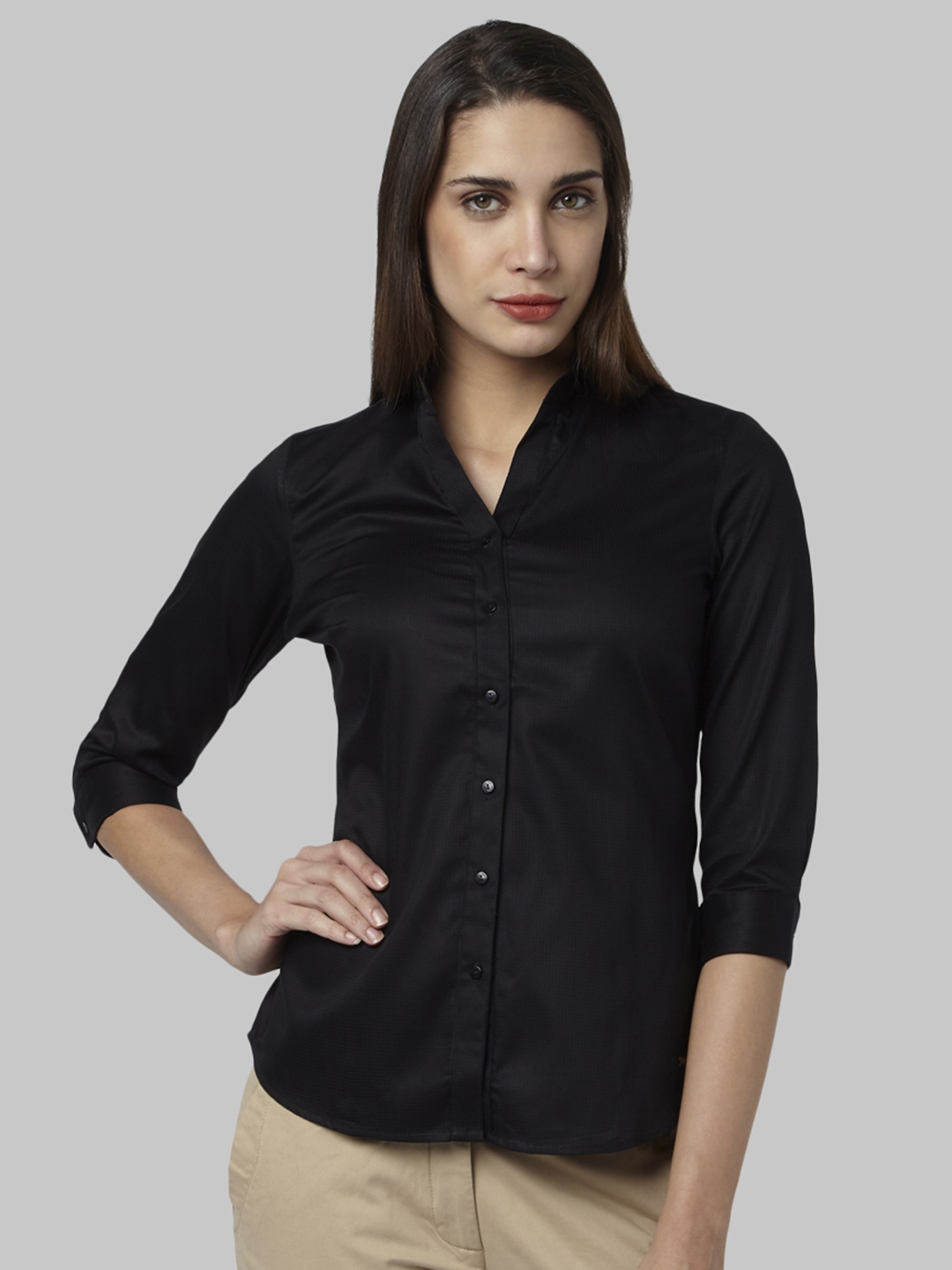 skull print shirt