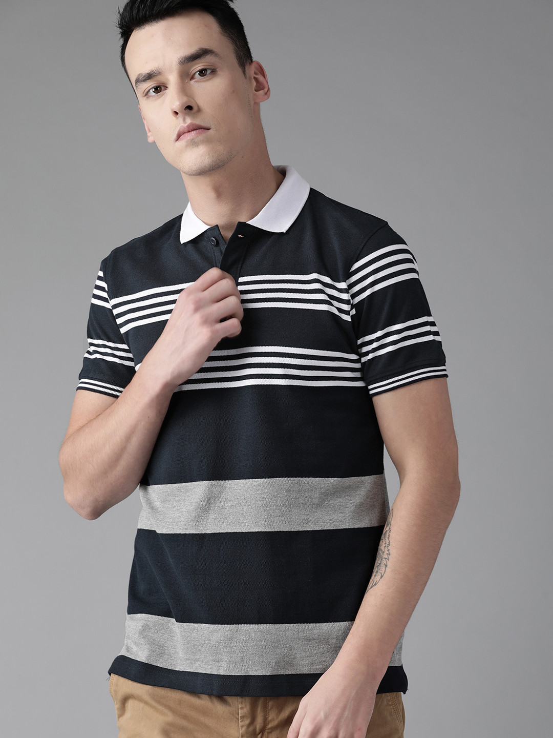 Buy The Roadster Lifestyle Co Men Navy Blue & White Striped Polo Collar