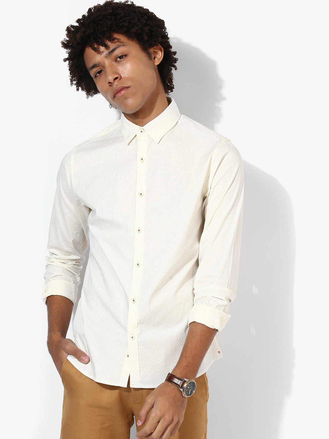 Men's Off White Comfort Slim Fit Floral Printed Casual Shirt