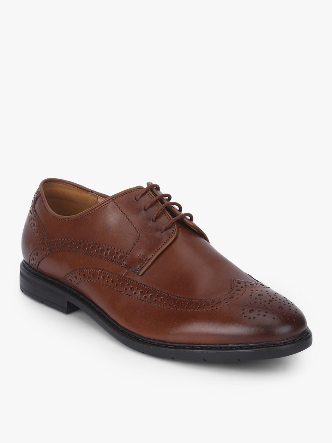 tan color formal shoes