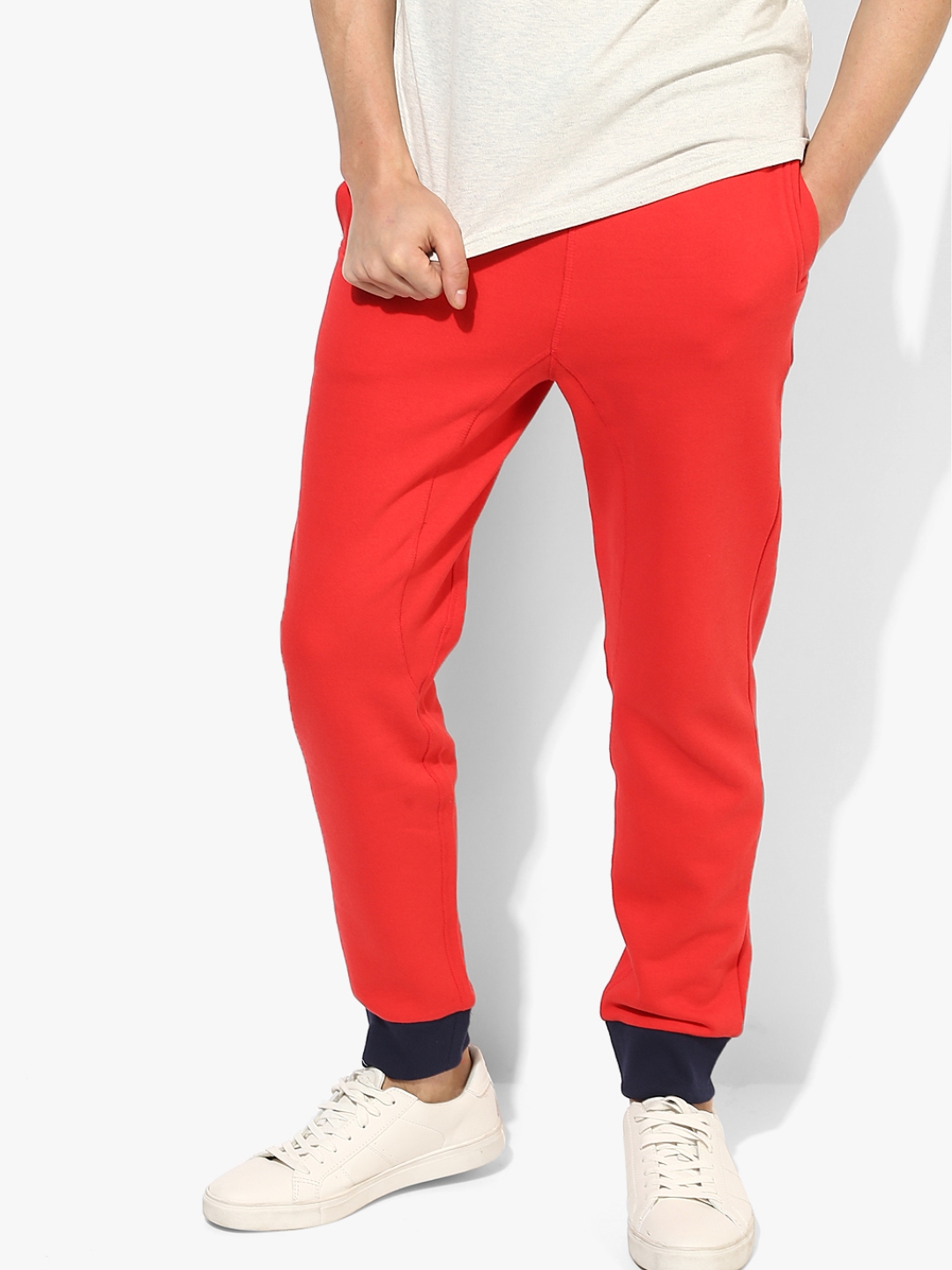joggers red