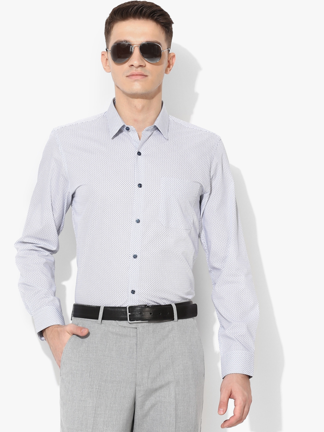 Buy White Printed Slim Fit Casual Shirt - Shirts for Men 7923429 | Myntra