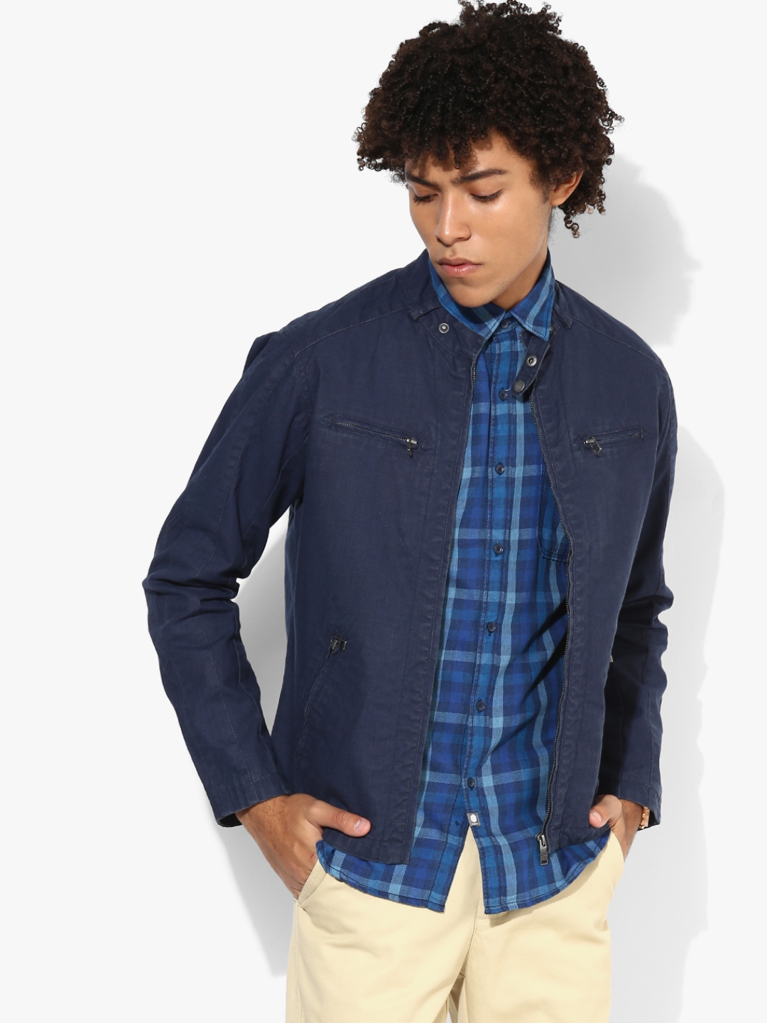 Half sleeve jackets for mens myntra online