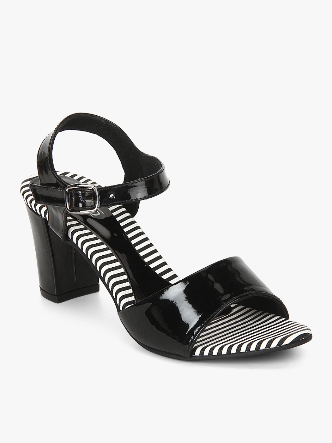 myntra sandals sale