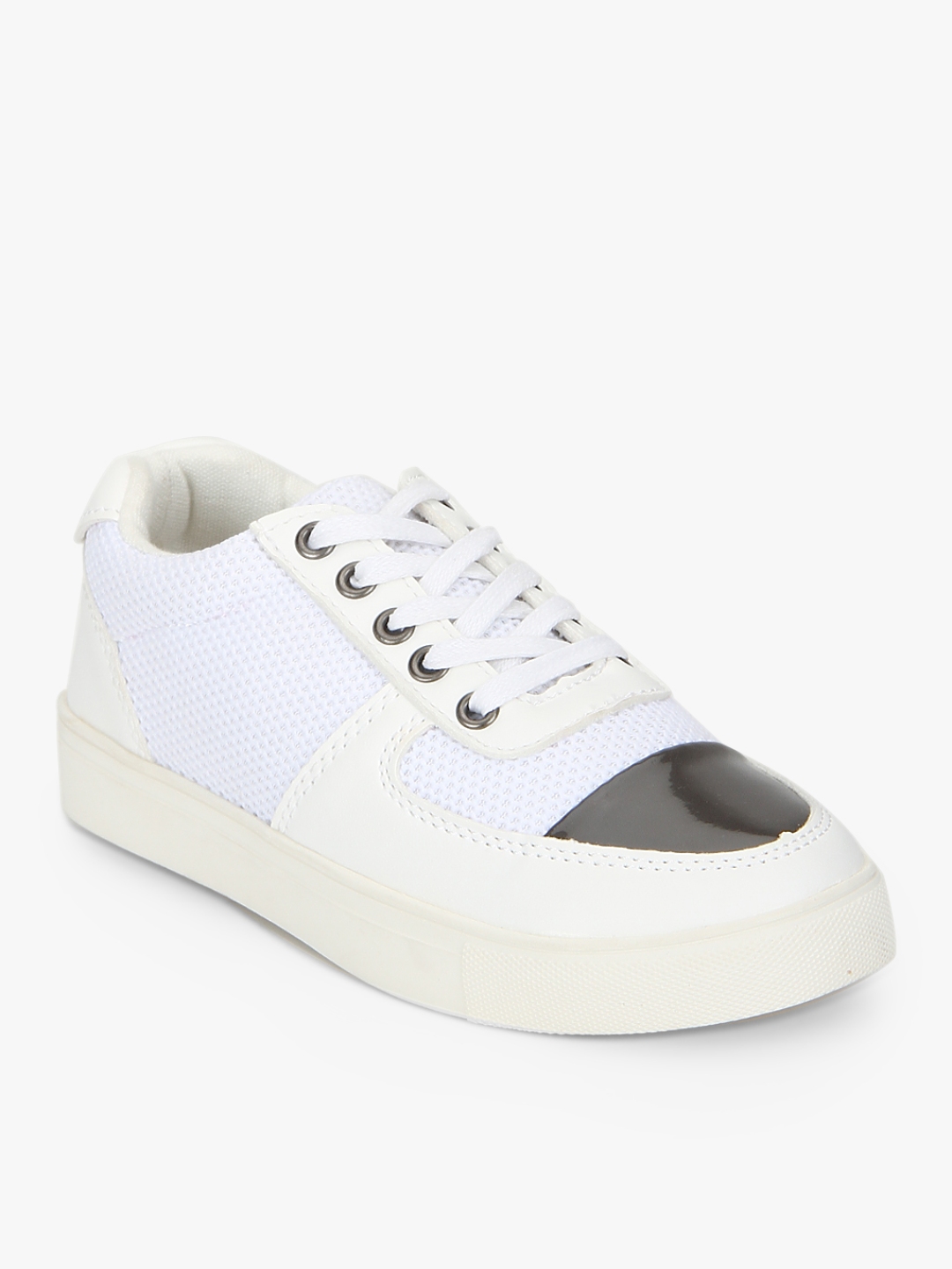 Buy White Sneakers - Casual Shoes for Boys 7933205 | Myntra