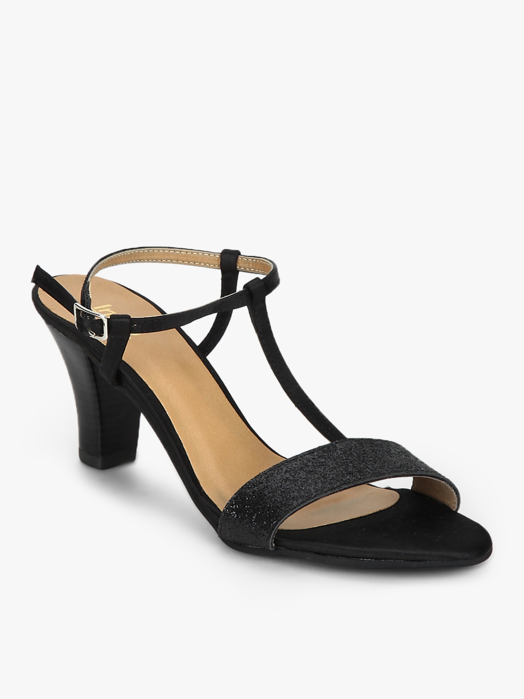 black sandals with small heel