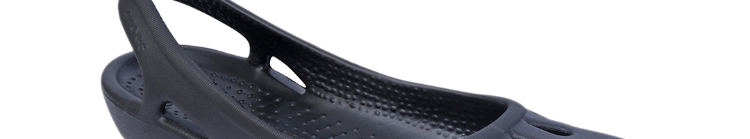 Buy Crocs Women Black Solid Ballerinas - Flats for Women 8061447 | Myntra