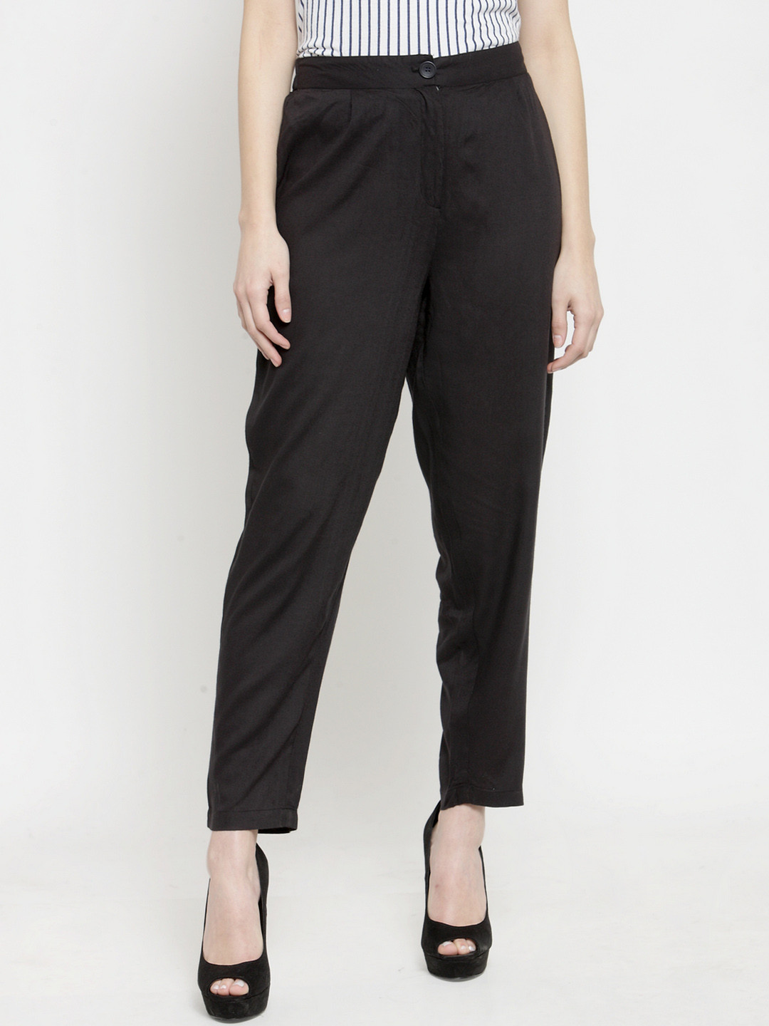 Buy Sera Women Black Regular Fit Solid Peg Trousers - Trousers for Women 8171965 | Myntra