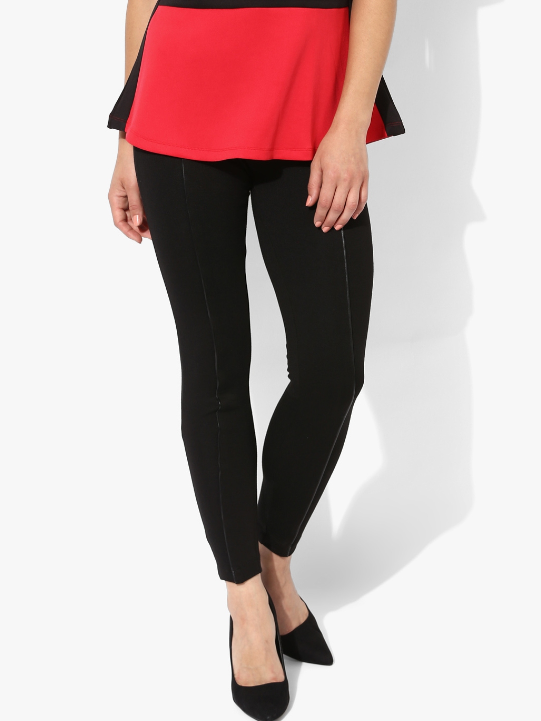 leggings below 100