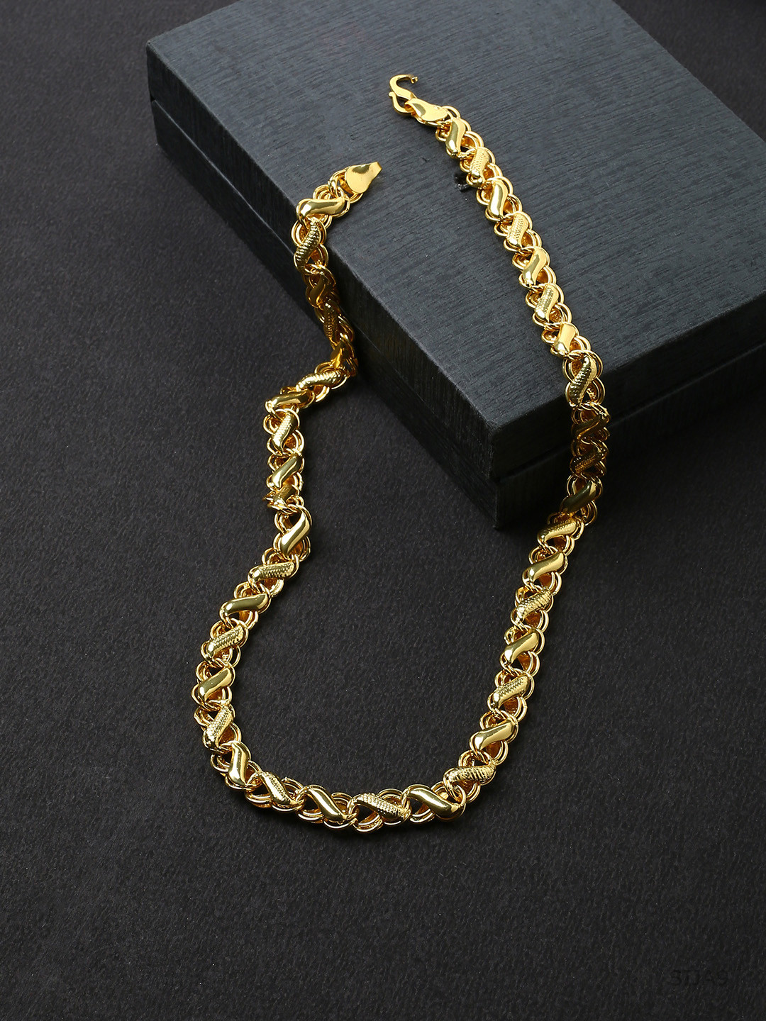 Voylla mens chain gold clearance