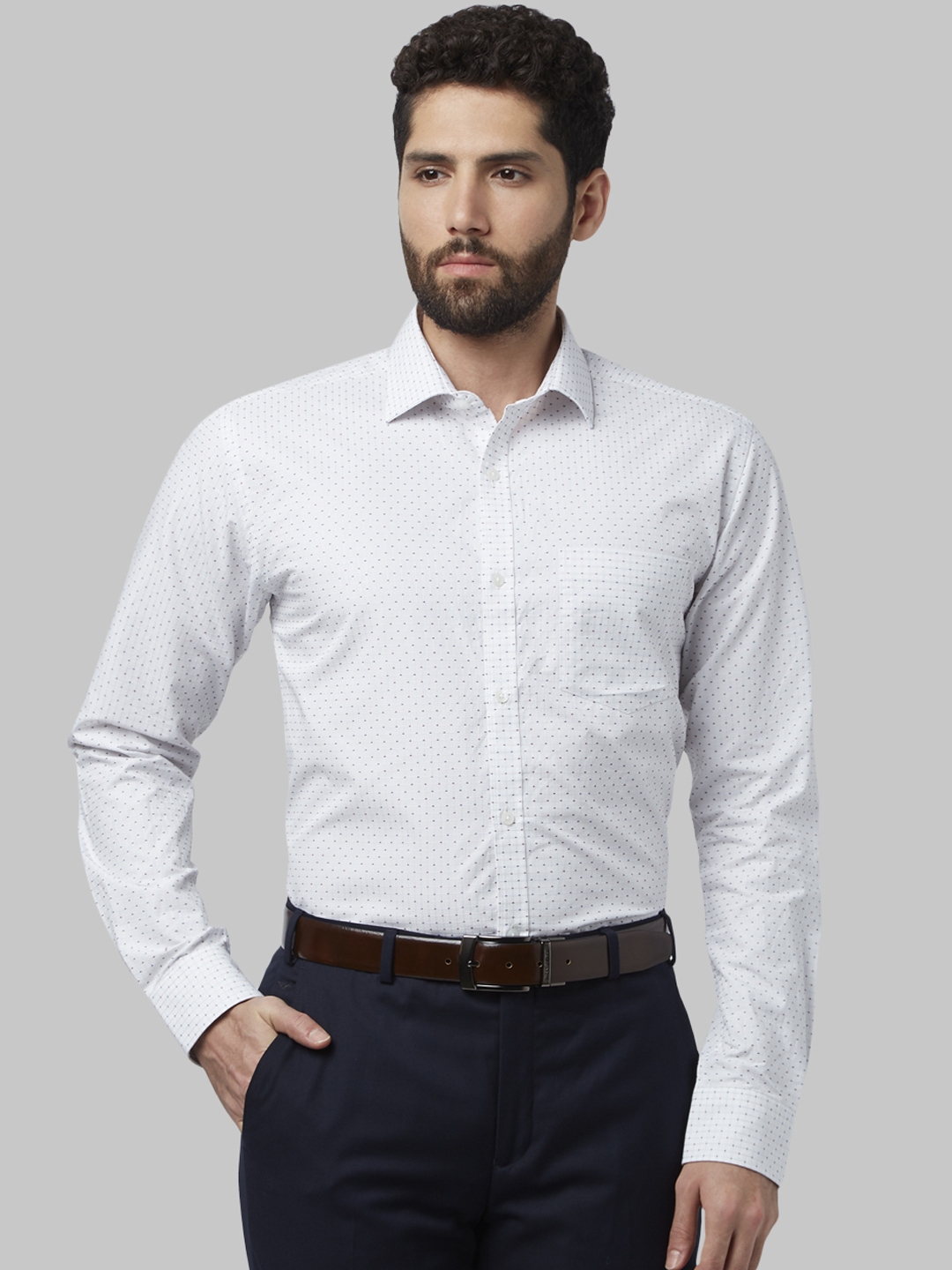 Buy Park Avenue Men White Slim Fit Striped Formal Shirt - Shirts for ...