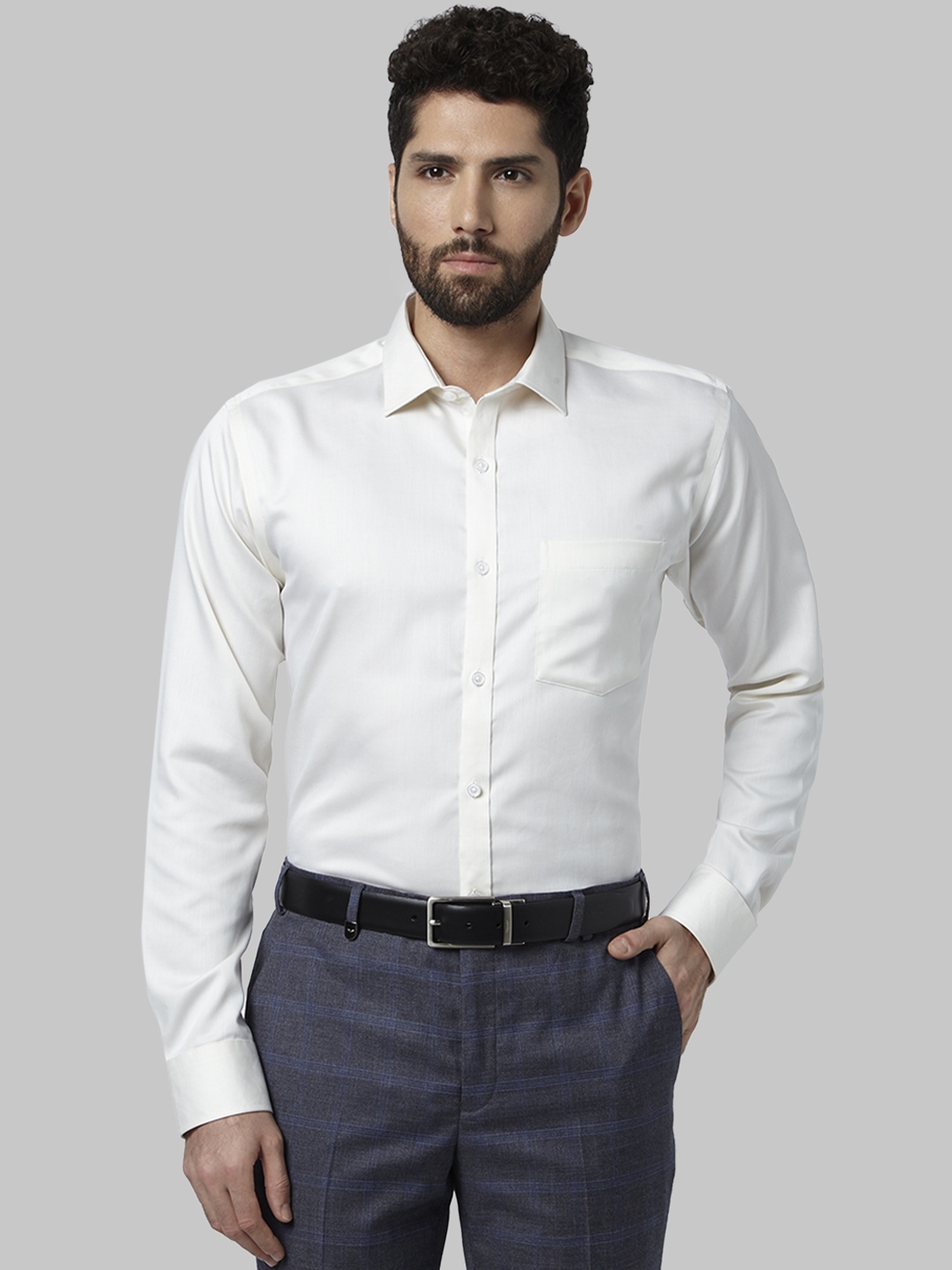 Buy Park Avenue Men Off White Slim Fit Solid Formal Shirt - Shirts for ...