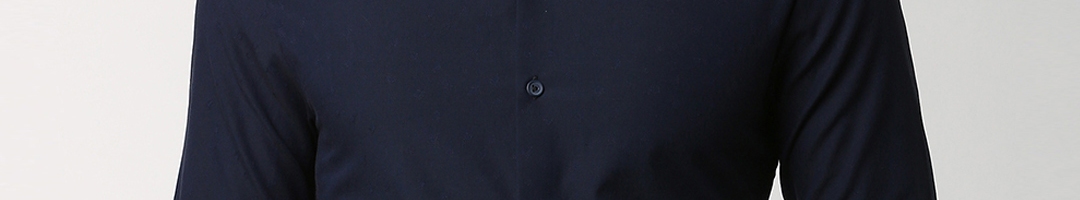 Buy Peter England Men Navy Blue Slim Fit Solid Formal Shirt - Shirts ...