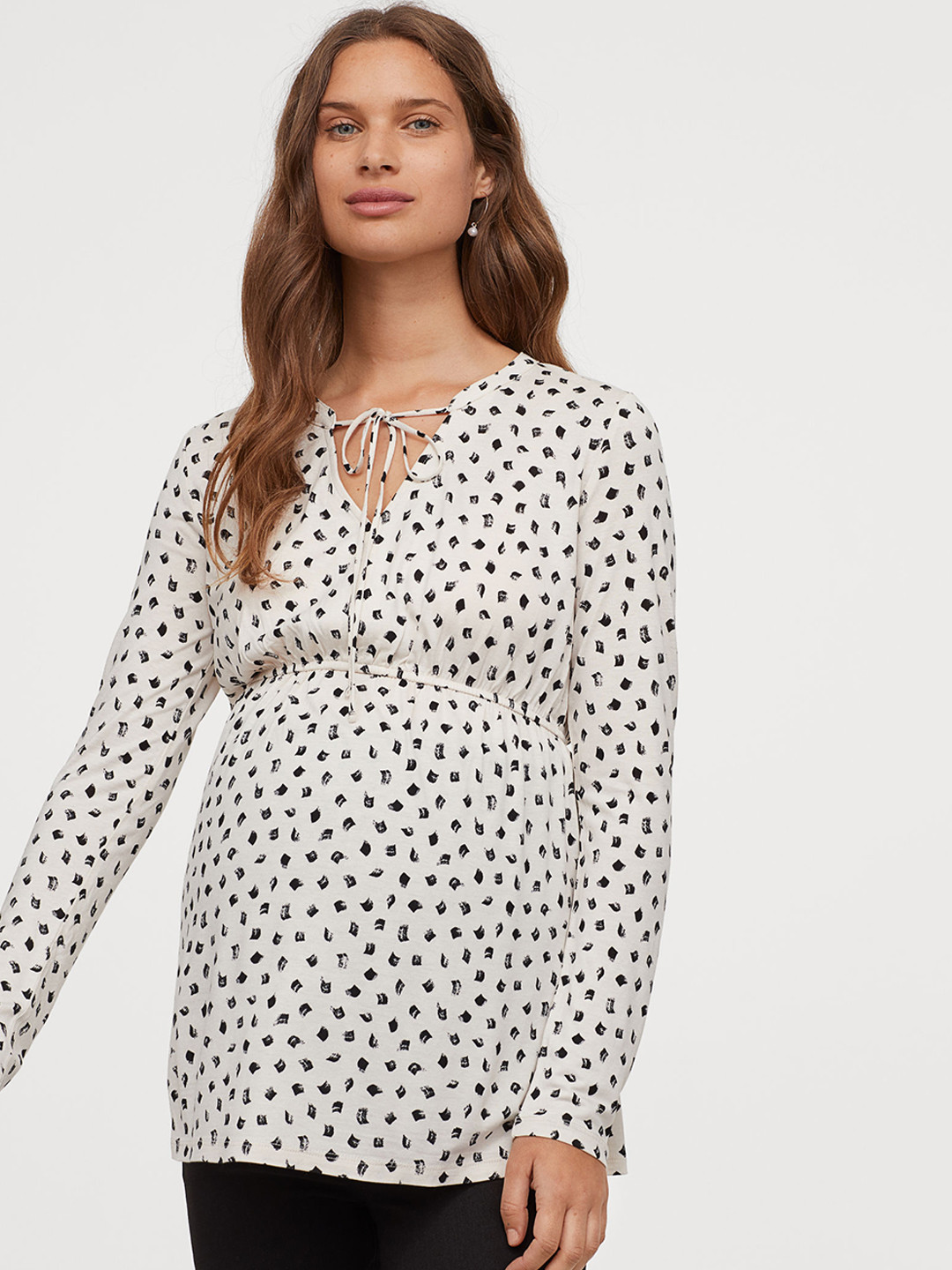 Buy H&M Women Cream Coloured & Black Printed MAMA Patterned Sustainable