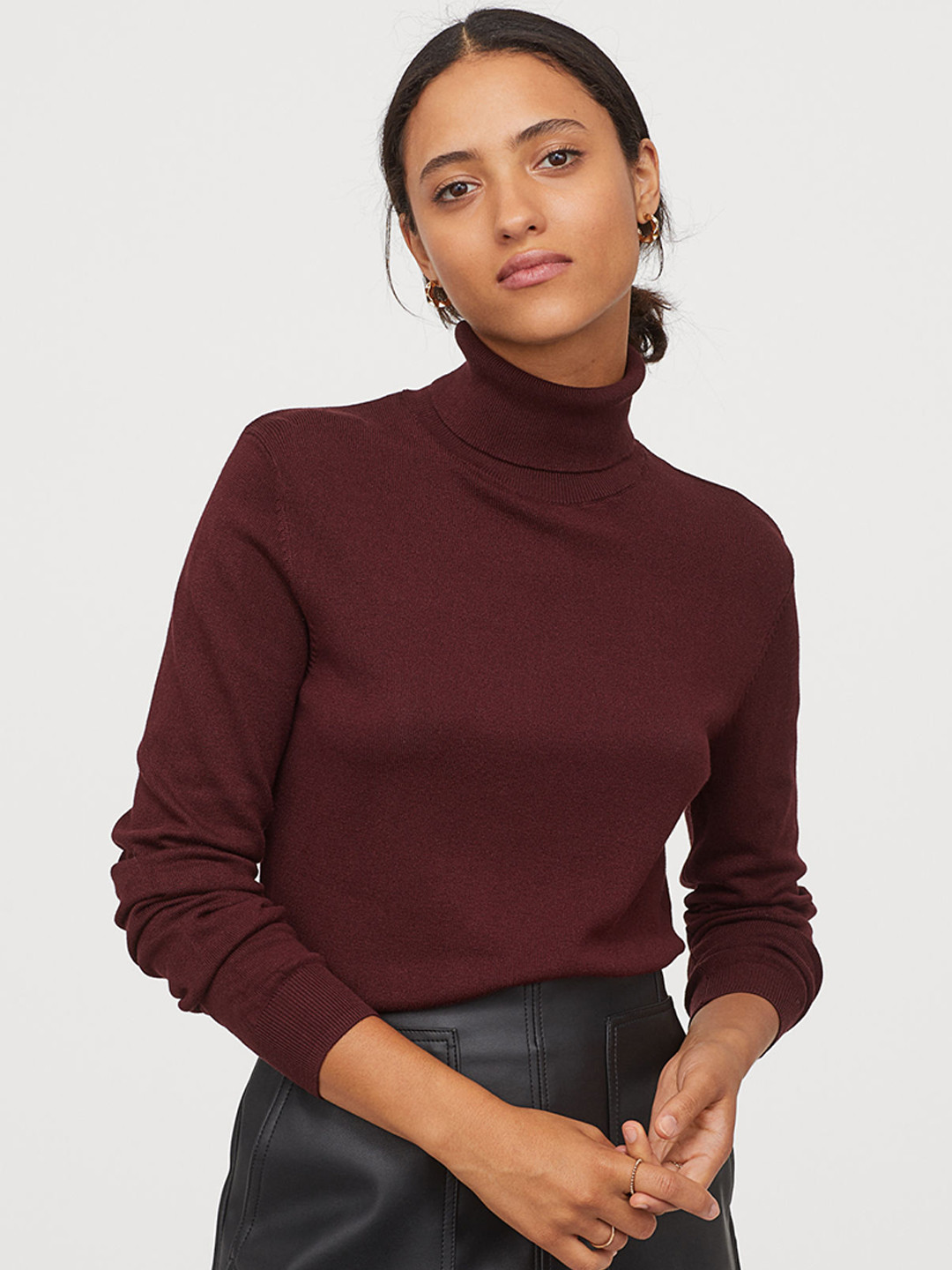 Buy H&M Women Red Fine Knit Polo Neck Jumper - Sweaters for Women 10844778 | Myntra