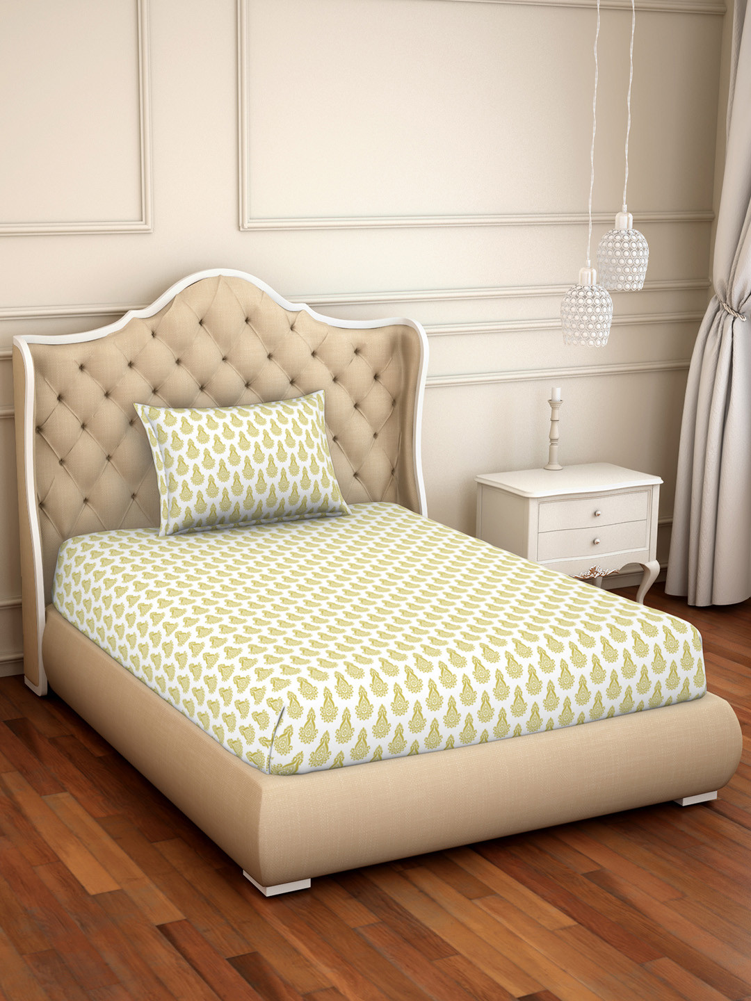 Buy Welspun Orange Reversible 144 TC Cotton 1 Single Bedsheet With 1