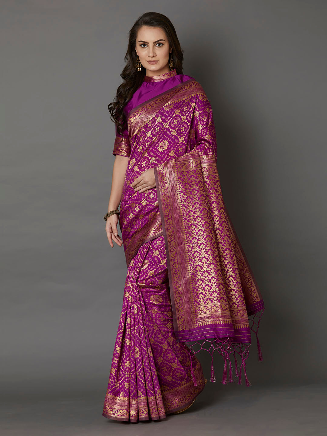 Buy Mitera Magenta & Gold Coloured Silk Blend Woven Design Banarasi Saree - Sarees for Women 