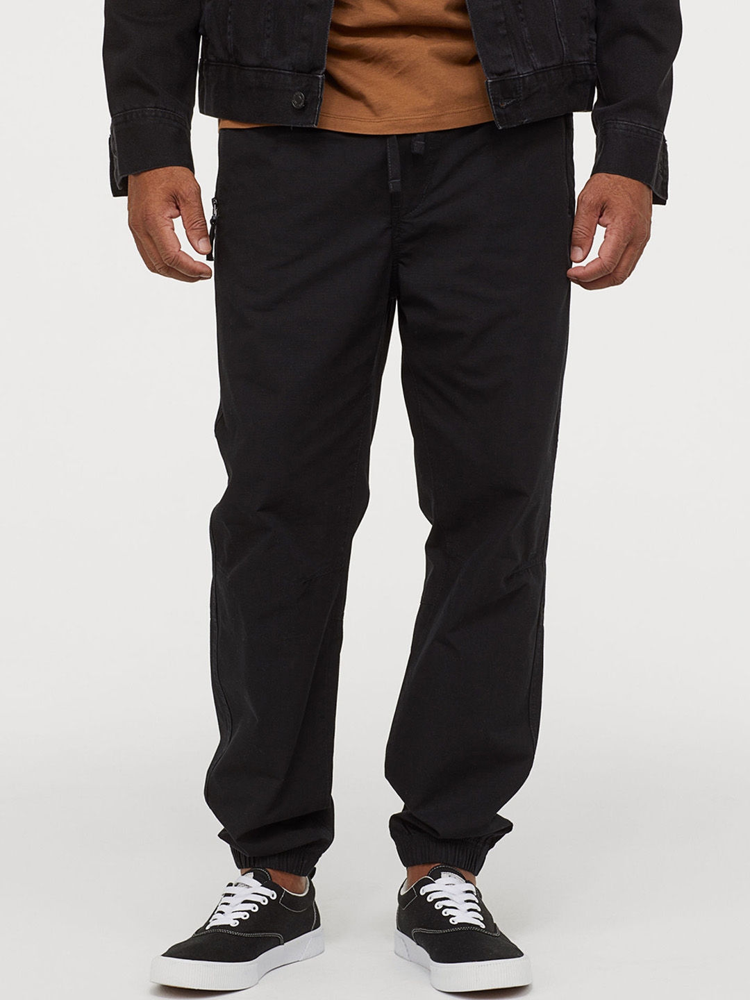 black joggers cotton