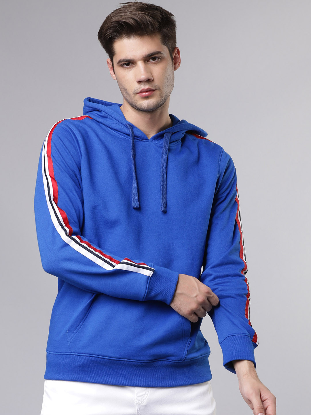 Buy HIGHLANDER Men Blue & Red Solid Hooded Sweatshirt - Sweatshirts for Men 11156772 | Myntra