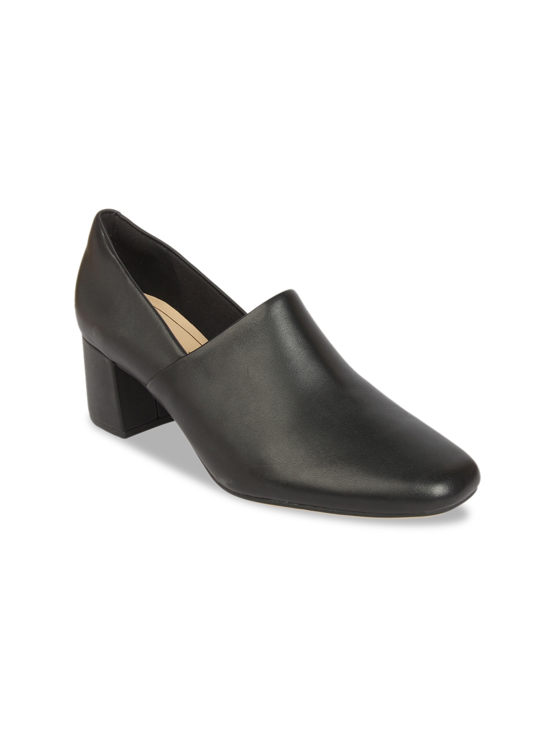 clarks round toe pumps