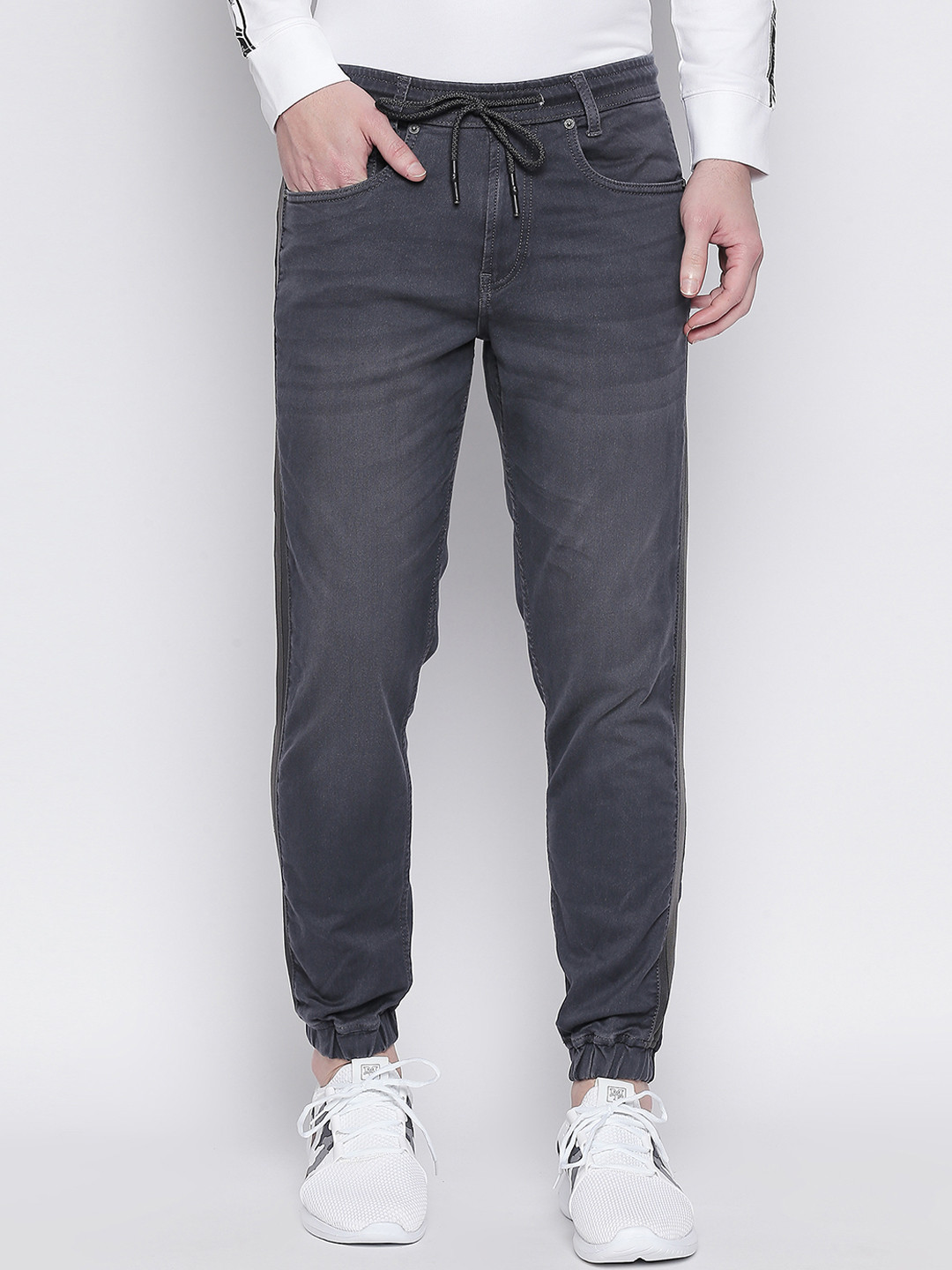 Buy Mufti Men Grey Slim Fit Mid Rise Solid Stretchable Jogger Jeans - Jeans for Men 11186628 