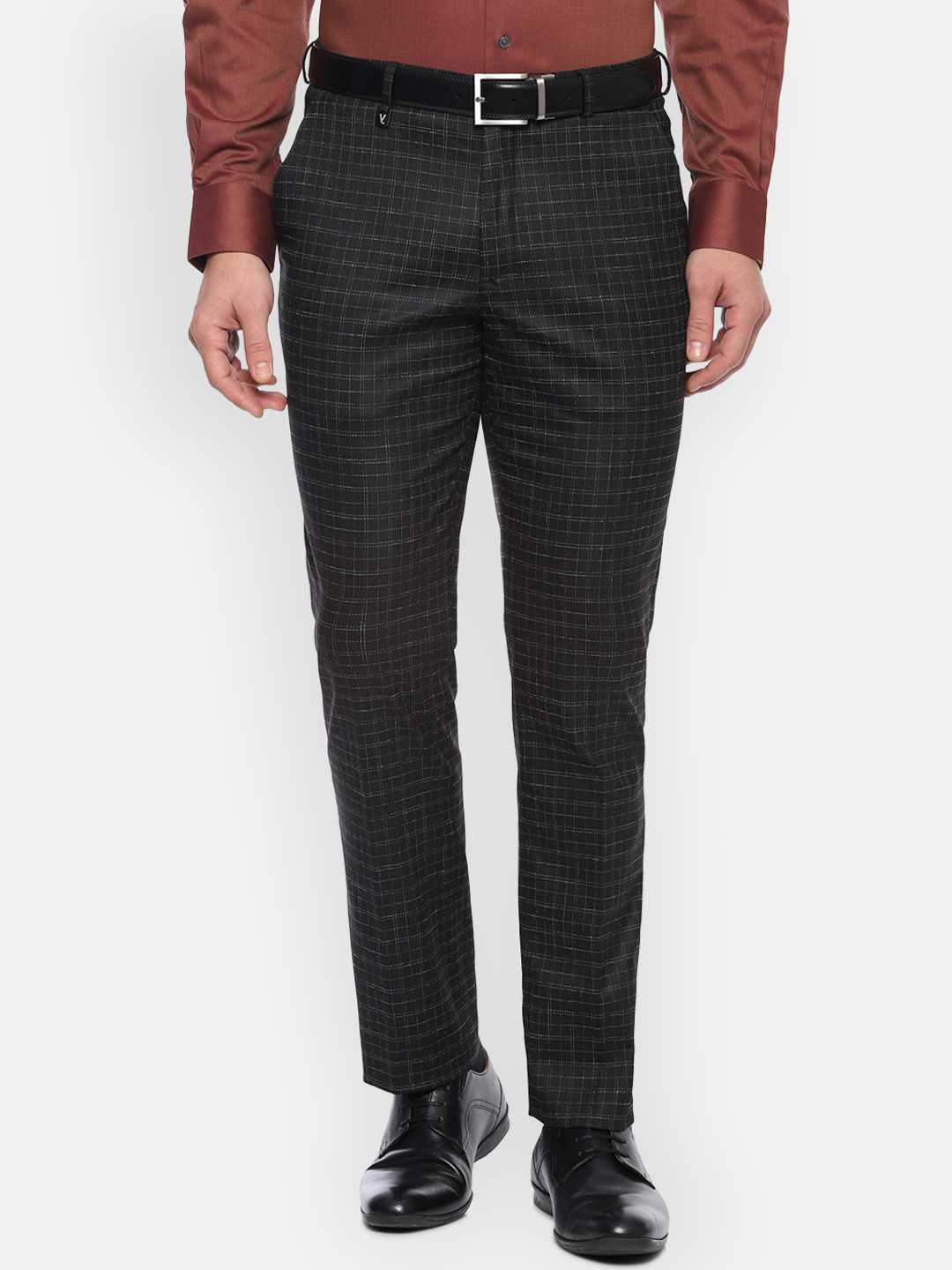 Buy V Dot Men Black & White Skinny Fit Checked Formal Trousers