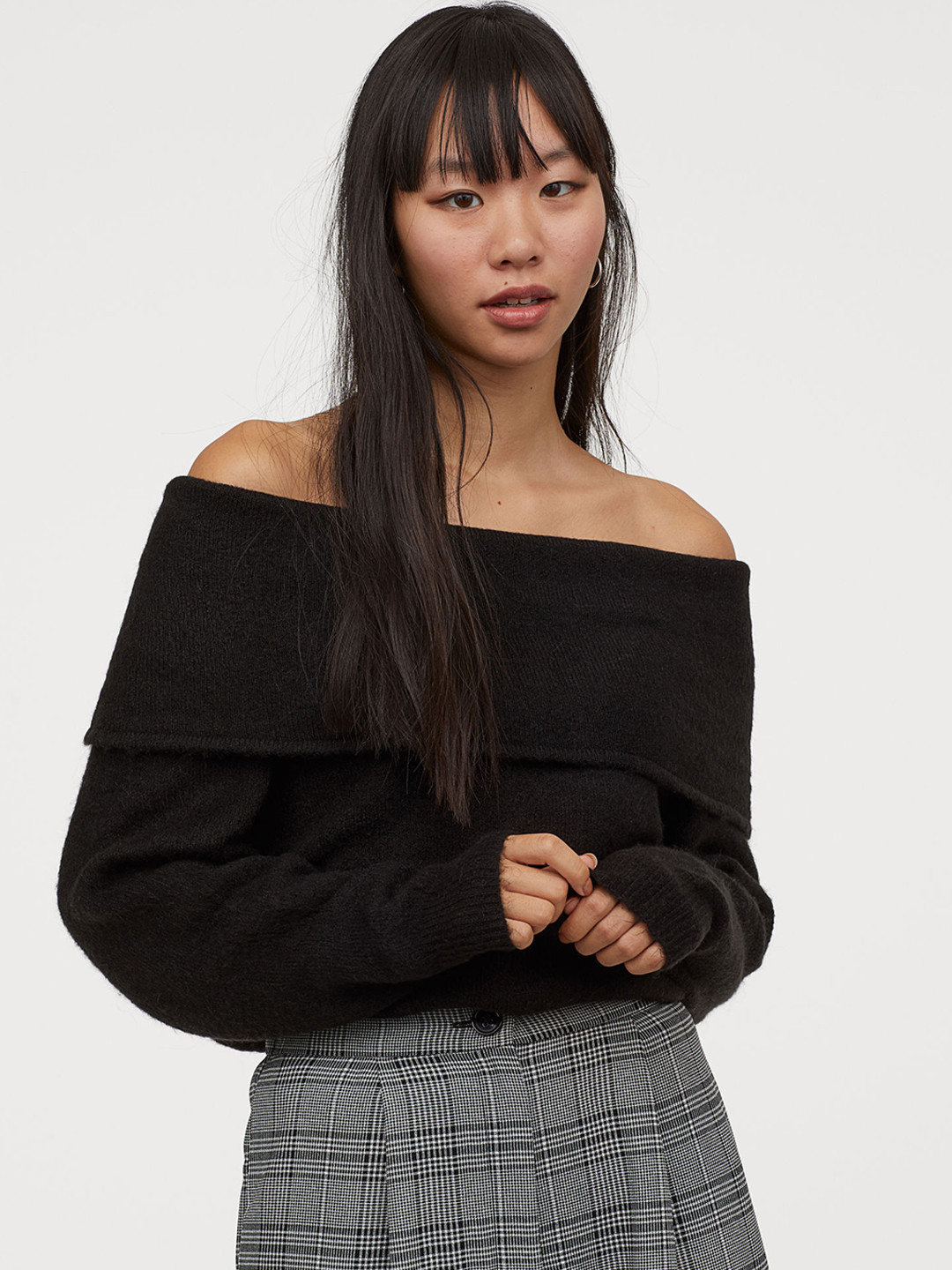 Buy H&M Women Black Solid Off The Shoulder Jumper Sweaters for Women