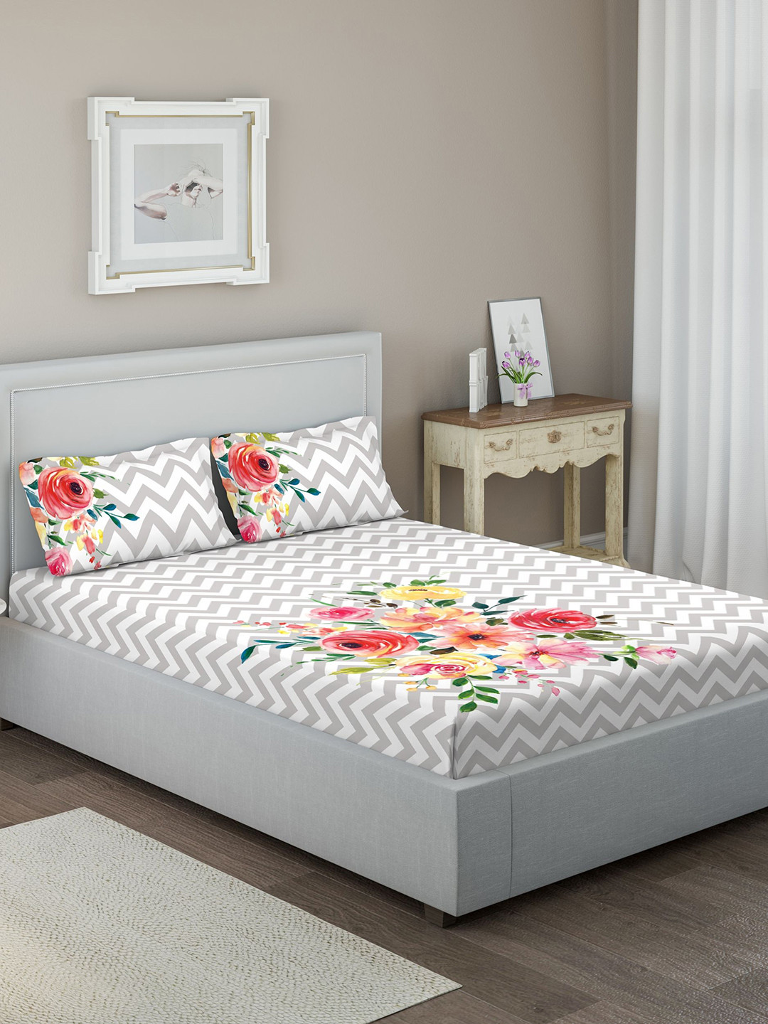 Buy DDecor White & Grey Geometric 144 TC Cotton 1 Queen Bedsheet With 2