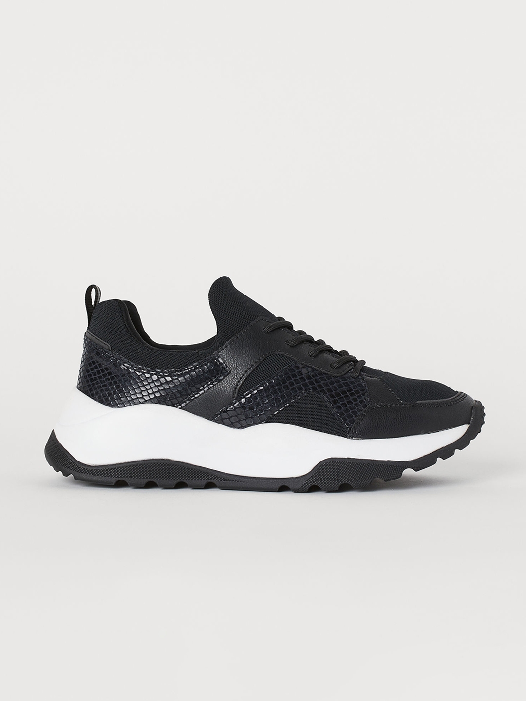 h and m sneakers