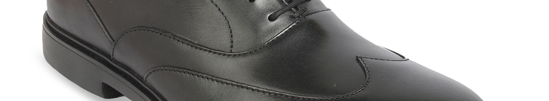 Buy Clarks Men Black Solid Leather Formal Oxfords - Formal Shoes for ...