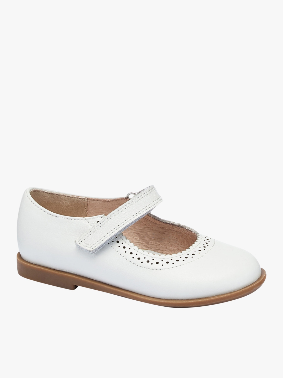 white leather flats women