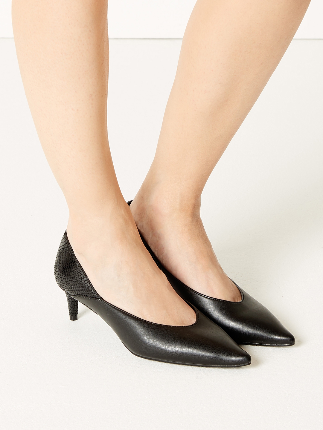 Buy Marks & Spencer Women Black Solid Pumps - Heels for Women 9074847 ...