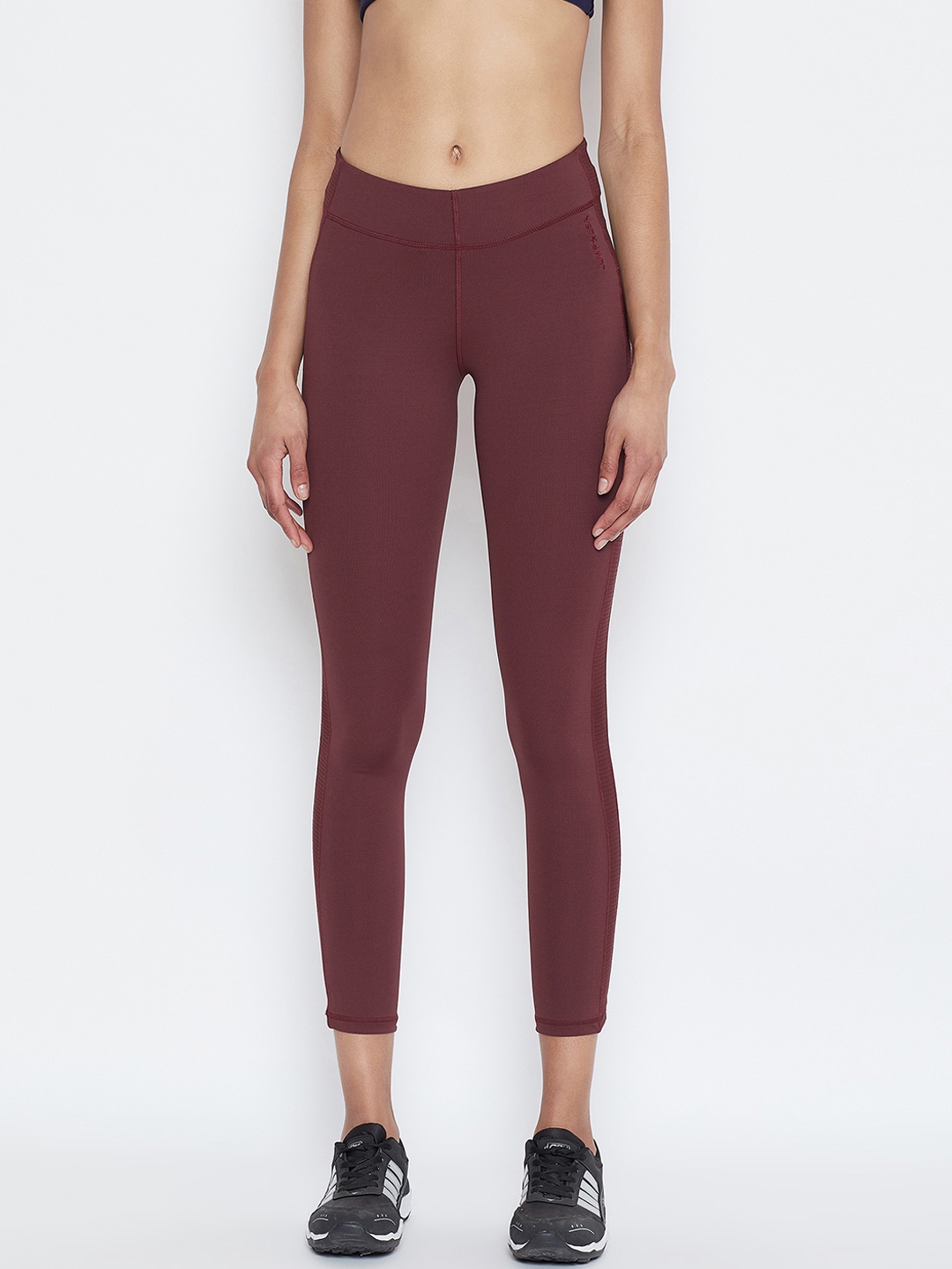 nike maroon tights