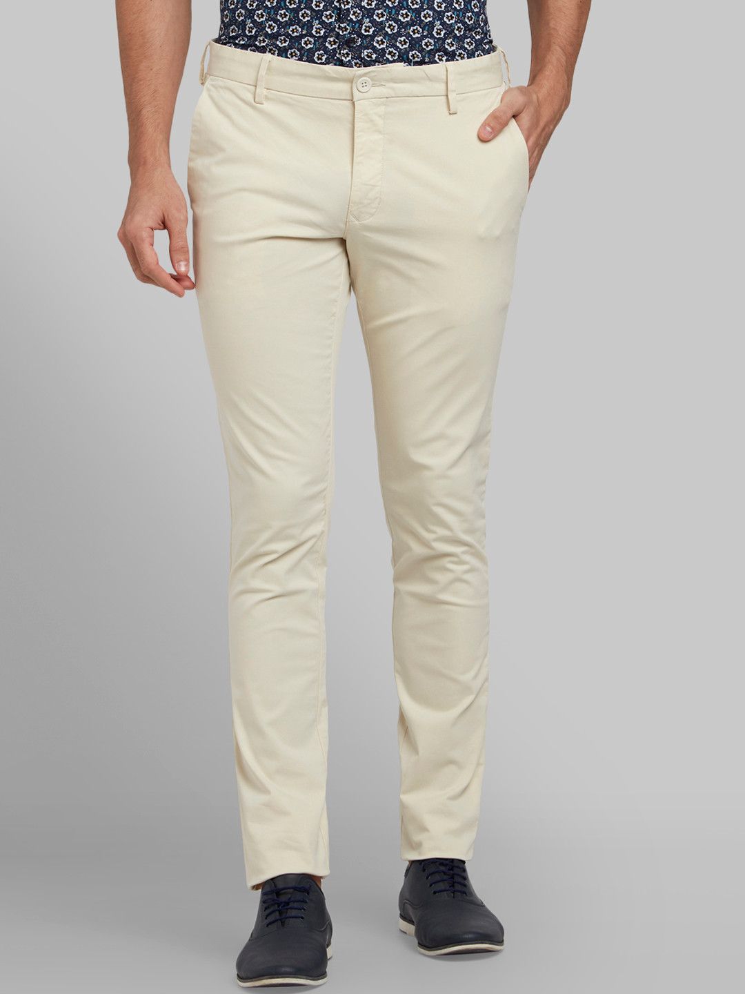 Buy Parx Men Cream Coloured Slim Fit Solid Regular Trousers - Trousers ...