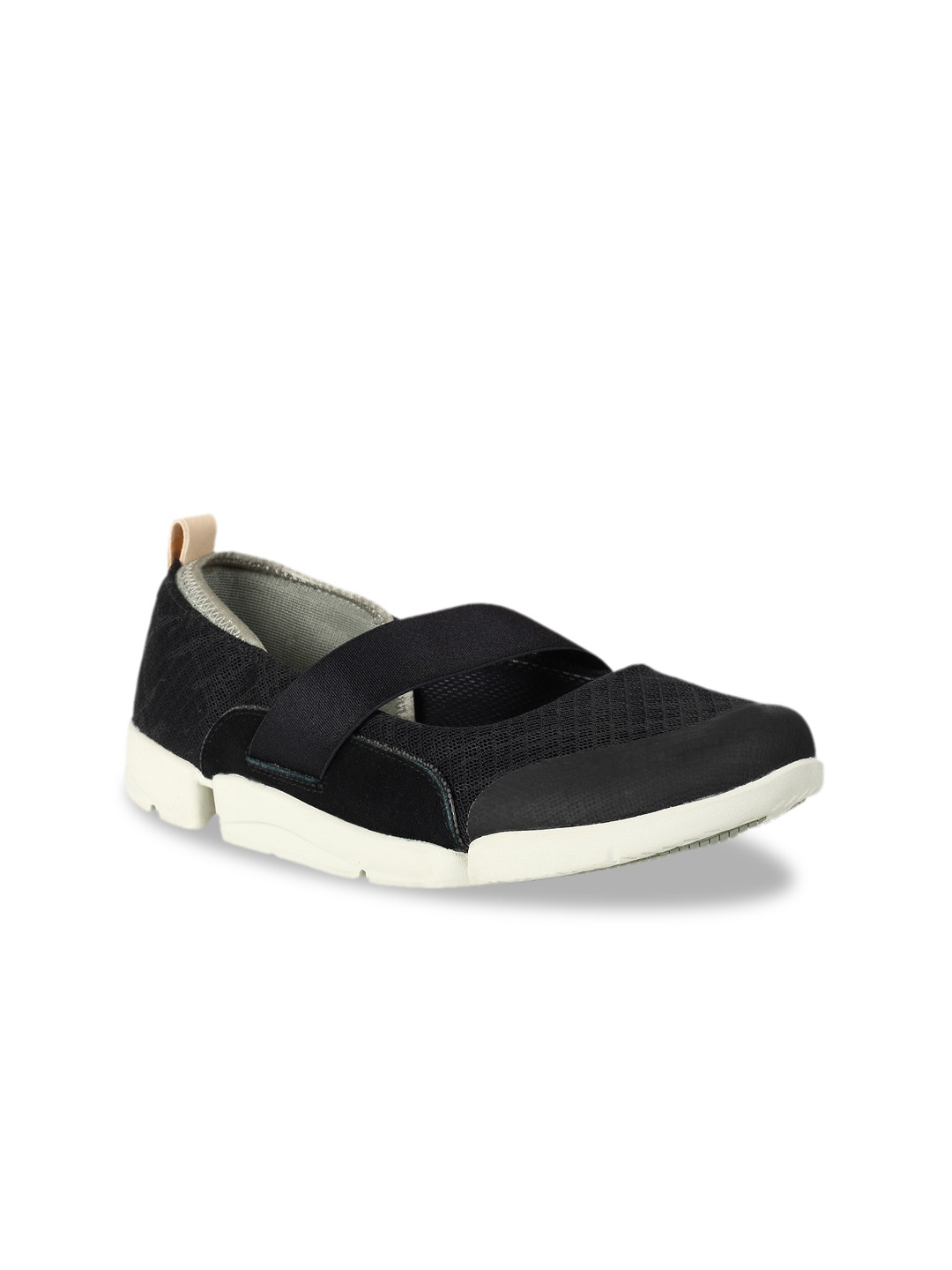 clarks ladies black flat shoes
