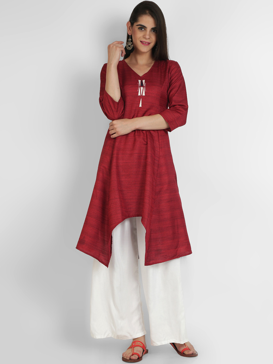 Buy Heart Of Gold Women Maroon Solid A Line Kurta Kurtas for Women