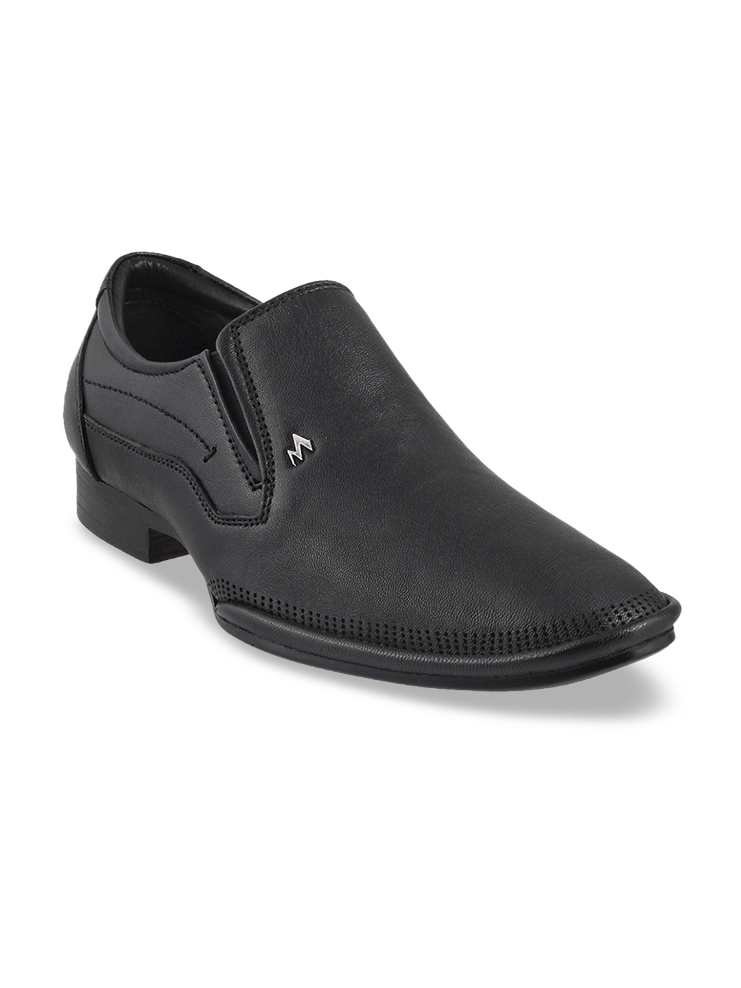 slip on shoes myntra
