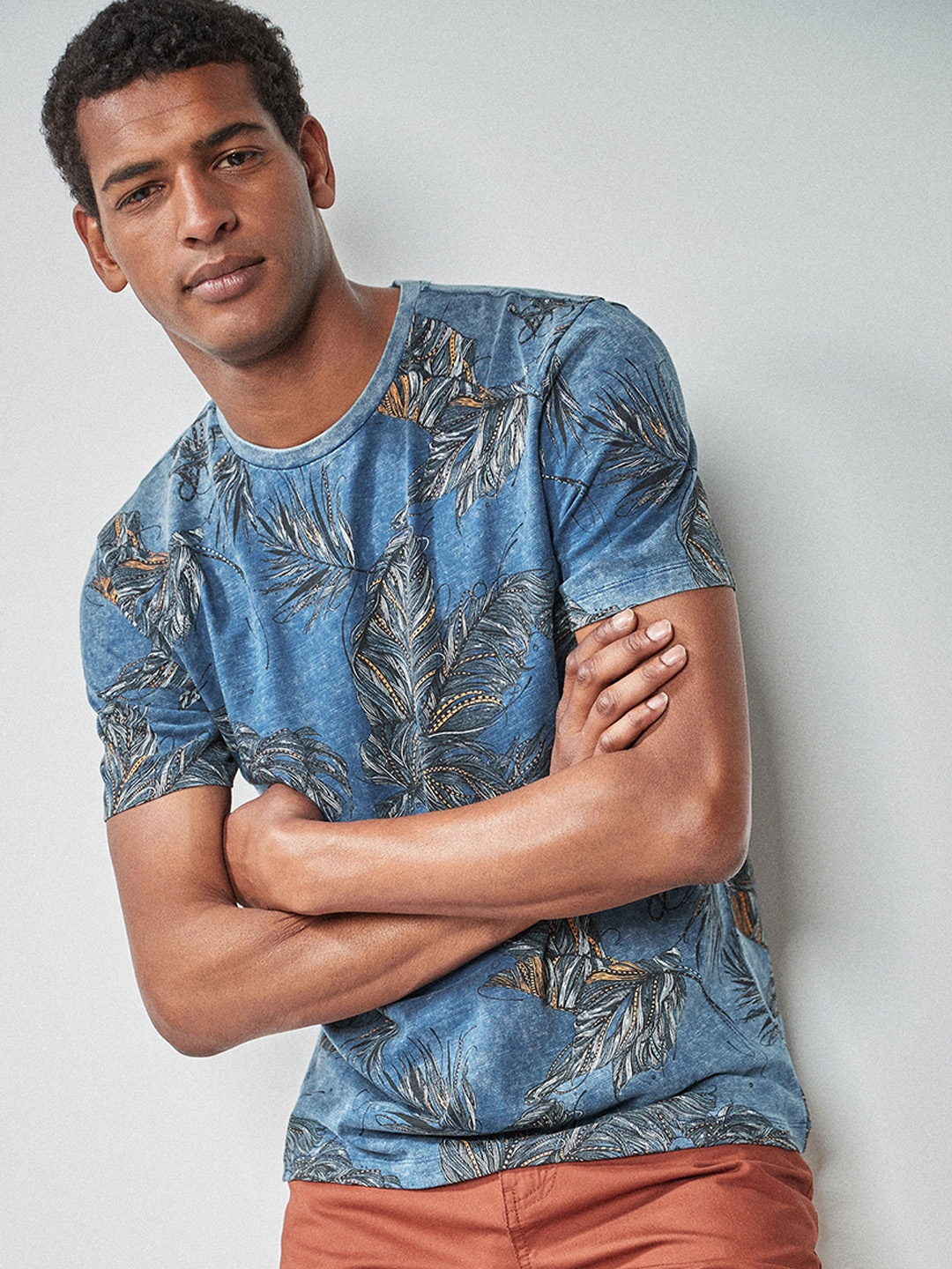 t shirts for men next