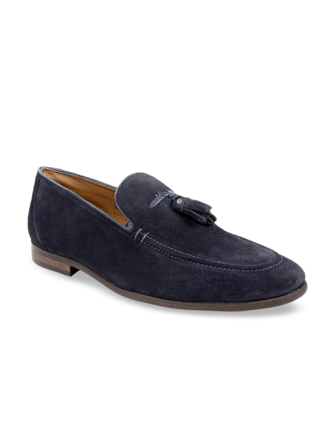 virat footwear