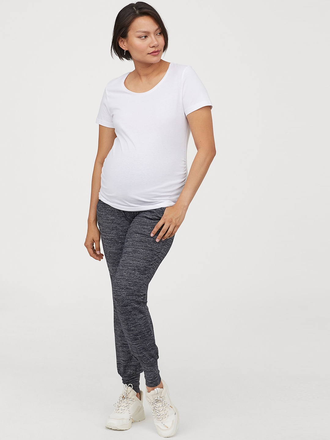 sustainable joggers womens