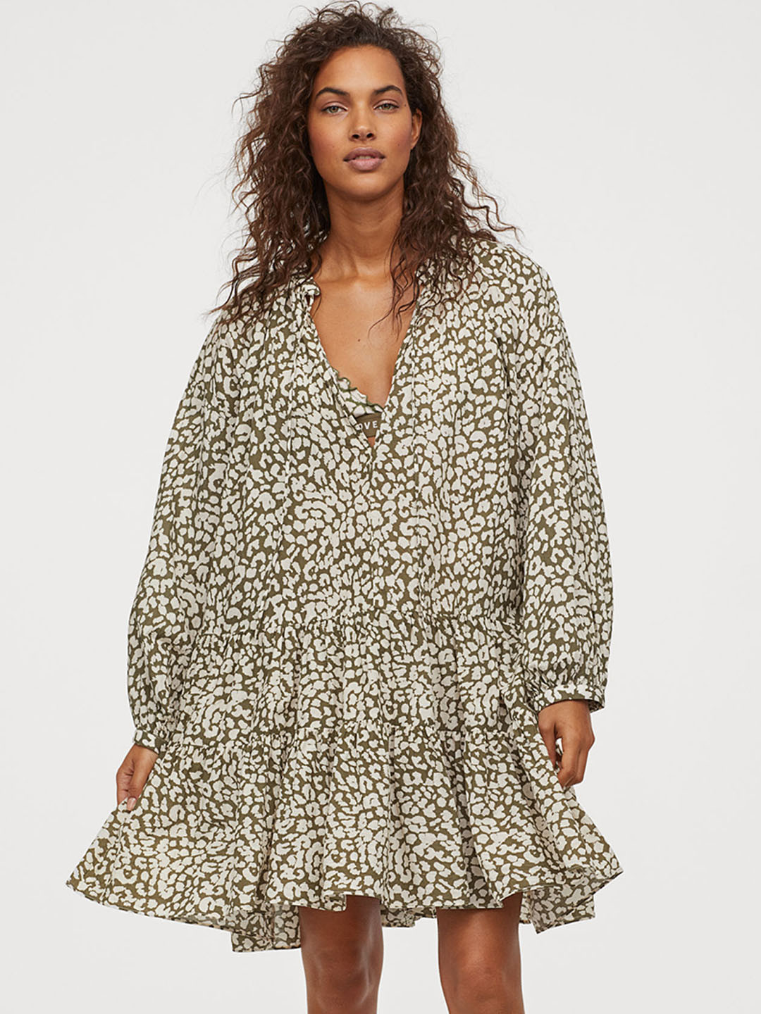 Buy H&M Women Green And Off White Printed Tiered Beach Dress Dresses