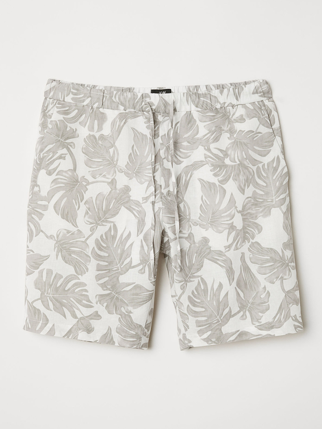 Buy H&M Men White & Grey Printed Linen Blend Shorts Relaxed Fit