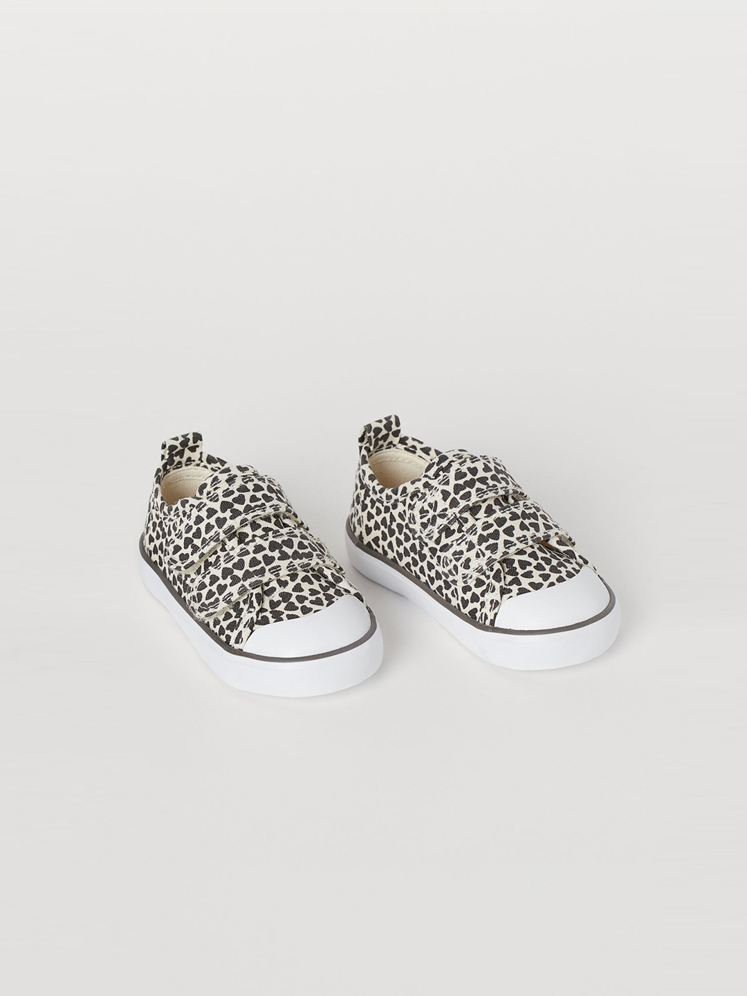 h and m canvas trainers