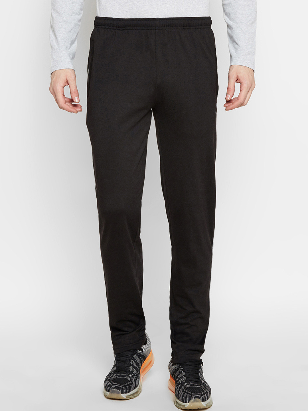 buy-bodyactive-men-black-solid-straight-fit-trackpants-track-pants