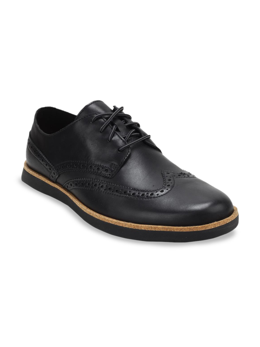 myntra clarks casual shoes